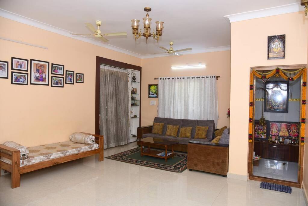 S R Luxurious Fully Ac 3 Bhk Bunglow مَسّور المظهر الخارجي الصورة