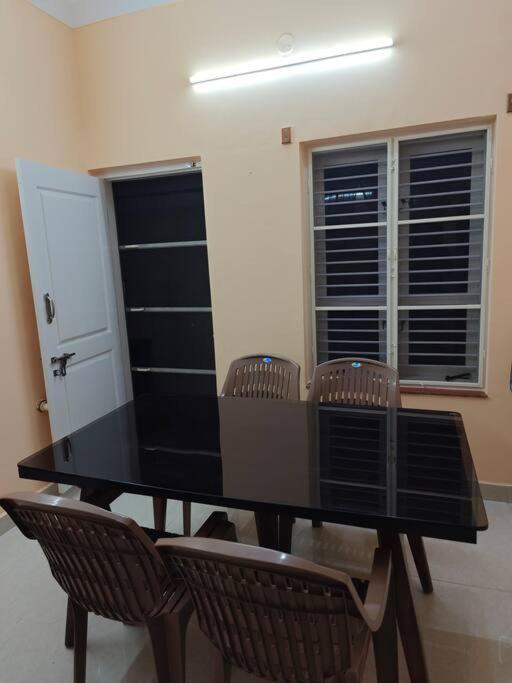 S R Luxurious Fully Ac 3 Bhk Bunglow مَسّور المظهر الخارجي الصورة